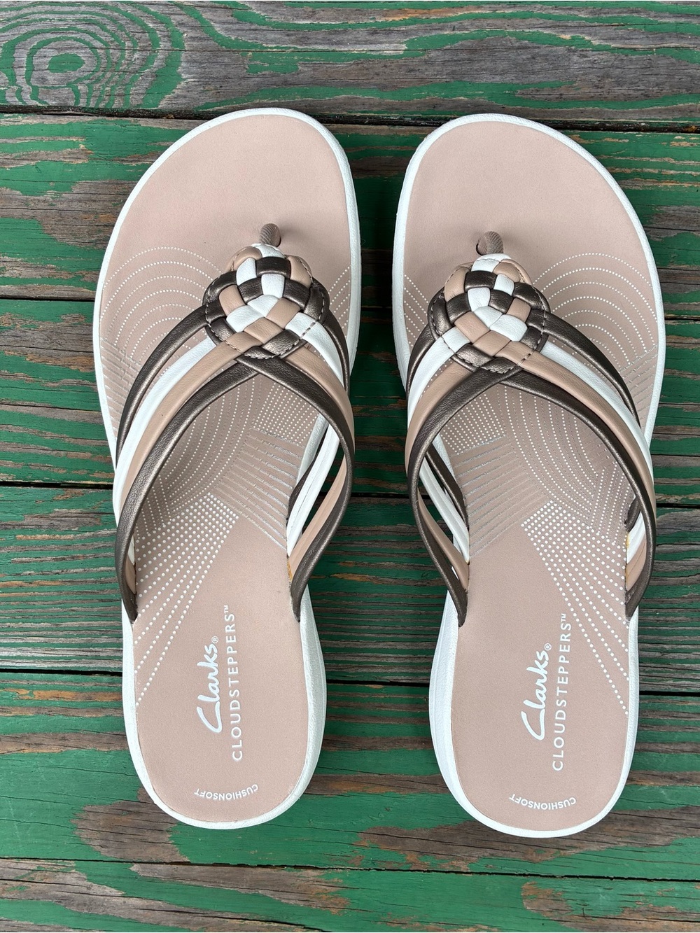 Clarks CloudSteppers Breeze Coral Sandals Sz 7 Slippers Flip Flop - Picture 4 of 11